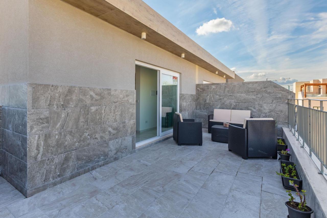 Terrace View- A Charming Two Bedrooms Penthouse Ac-Wifi Msida Exterior foto