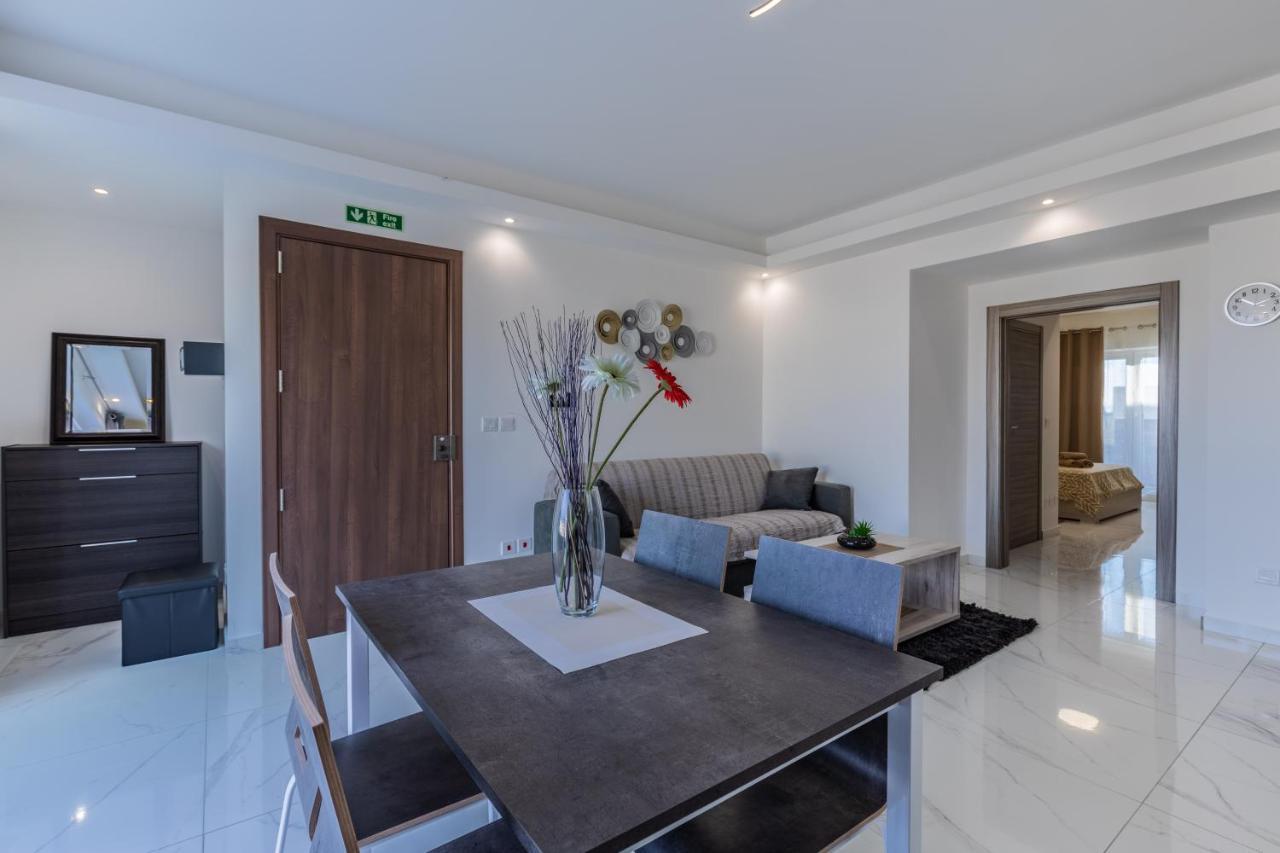Terrace View - A Stylish Two Bedrooms Penthouse Ac-Wifi Msida Exterior foto
