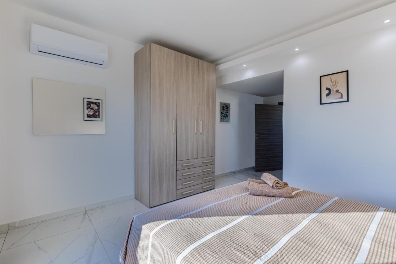 Terrace View- A Charming Two Bedrooms Penthouse Ac-Wifi Msida Exterior foto