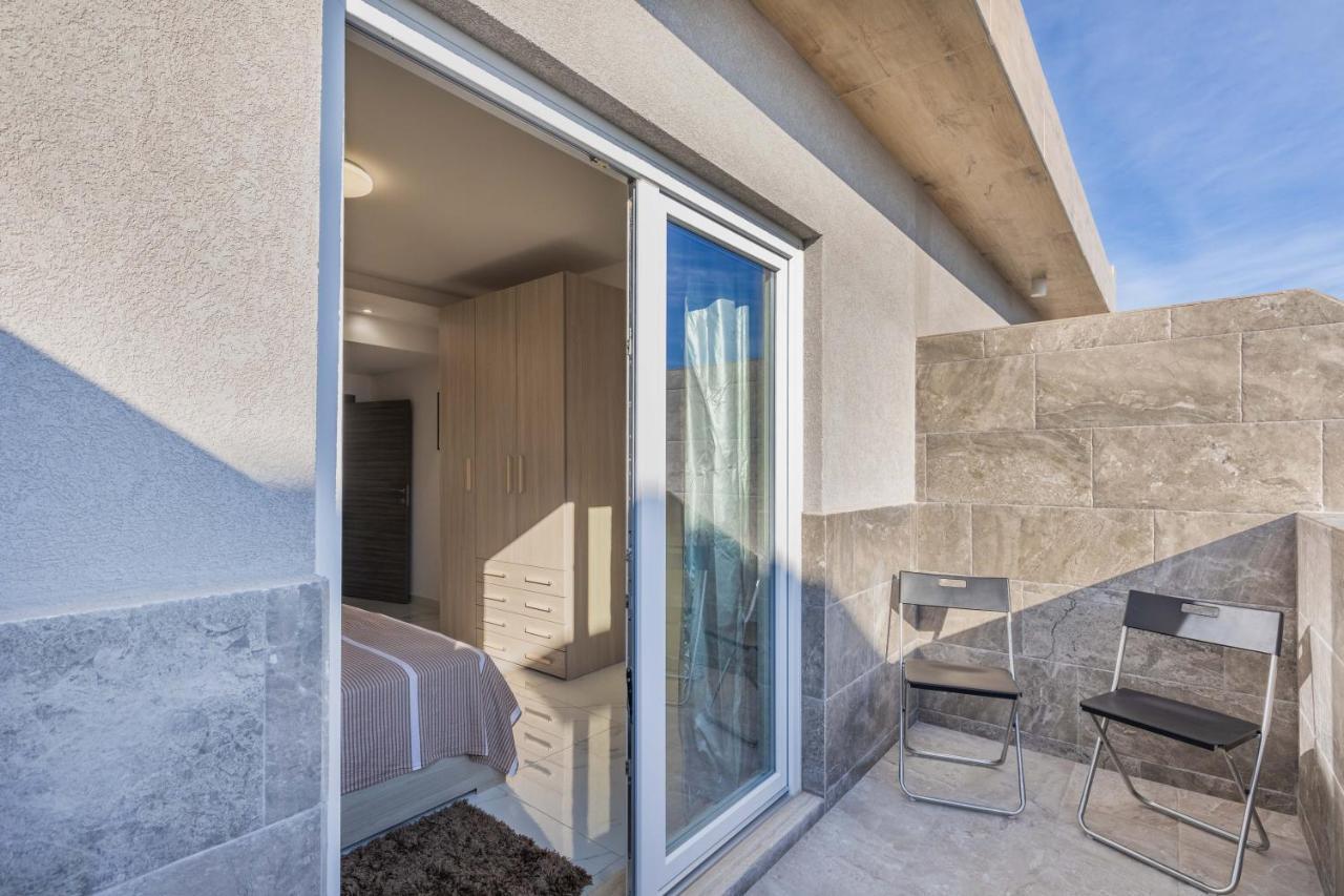 Terrace View- A Charming Two Bedrooms Penthouse Ac-Wifi Msida Exterior foto