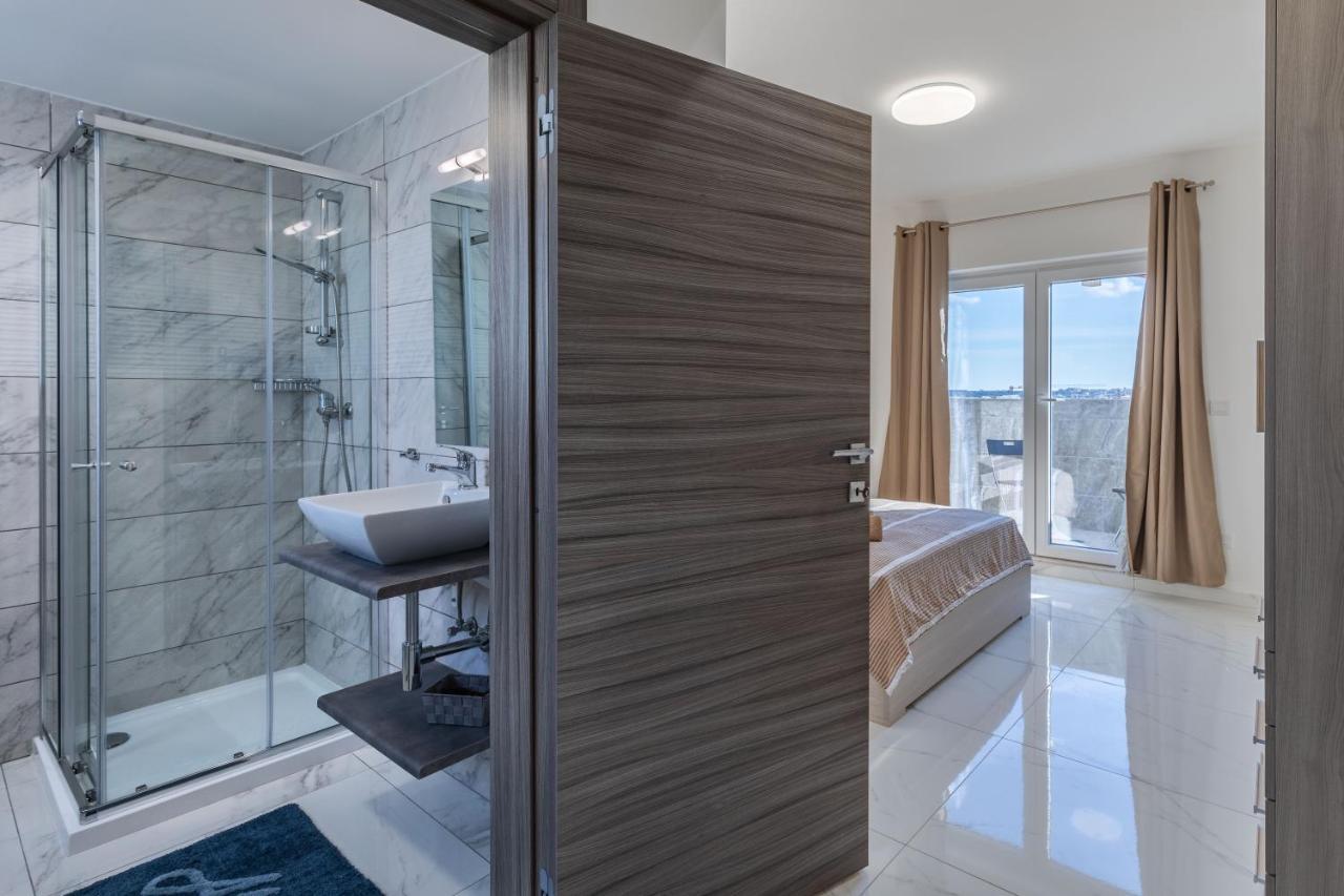Terrace View - A Stylish Two Bedrooms Penthouse Ac-Wifi Msida Exterior foto