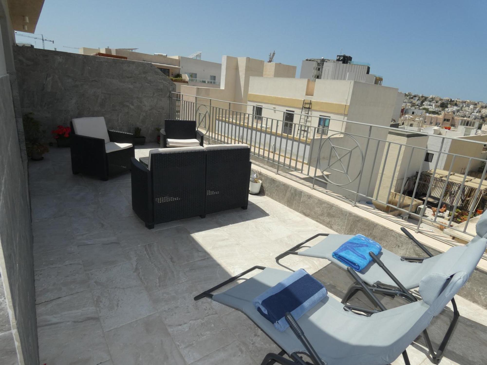 Terrace View - A Stylish Two Bedrooms Penthouse Ac-Wifi Msida Exterior foto