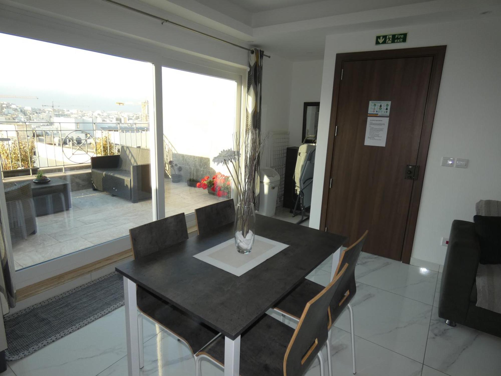 Terrace View - A Stylish Two Bedrooms Penthouse Ac-Wifi Msida Exterior foto